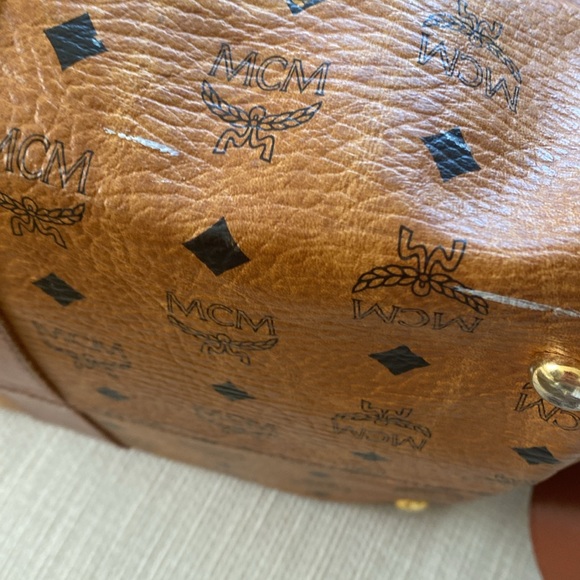 MCM Duffle Travel Bag Final offer - Picture 8 of 17